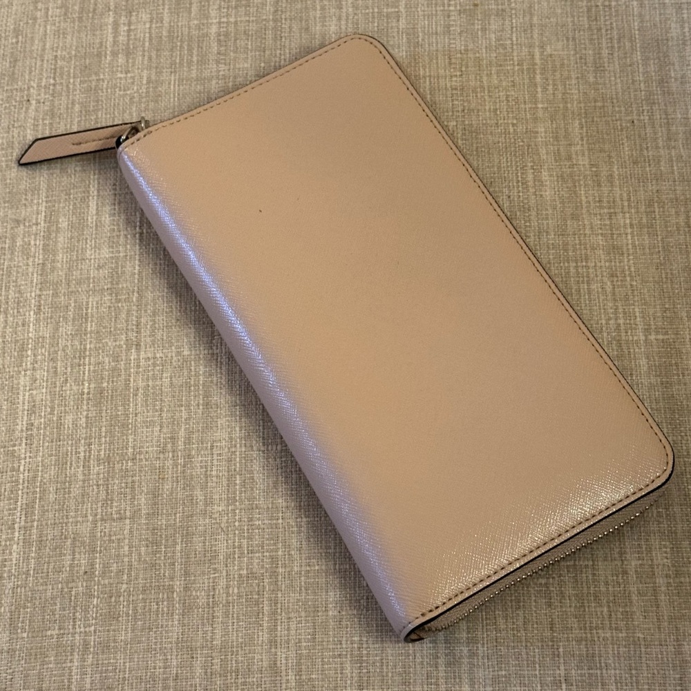 Halogen nude-beige zip wallet clutch